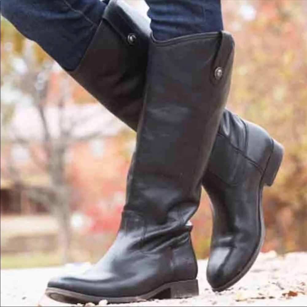 Classic black Frye boots 👢 ❤️💕🌺